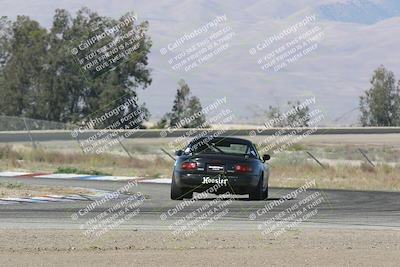 media/Jun-02-2024-CalClub SCCA (Sun) [[05fc656a50]]/Group 3/Qualifying/